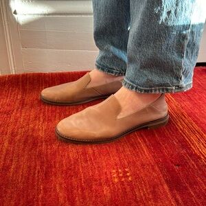 Sperry leather slip ons - tan leather size 8 (women’s)